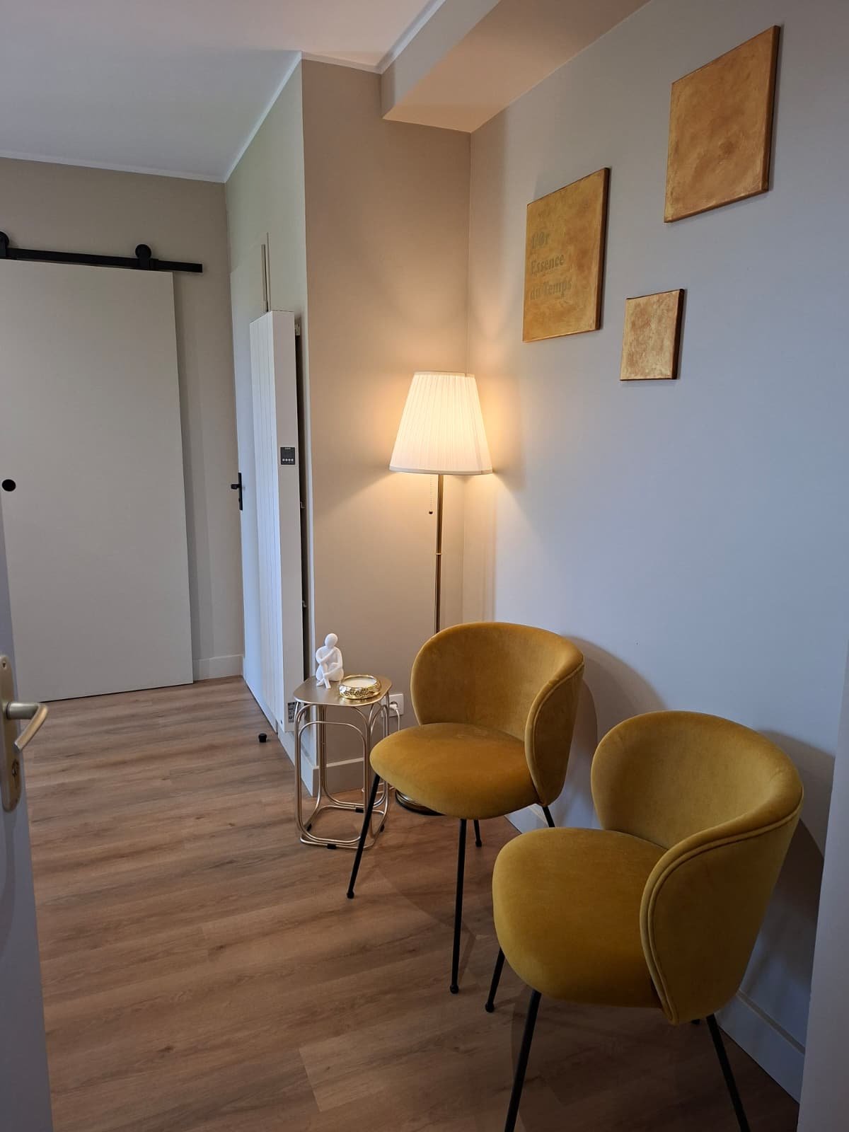 Intérieur du cabinet
